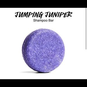 LUSH JUMPING JUNIPER SHAMPOO BAR x1